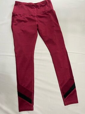 Reebok Women's Red Cold Weather Compression Leggings Color-Block Size Small